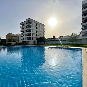 4 With Pool By Homing Apartamento